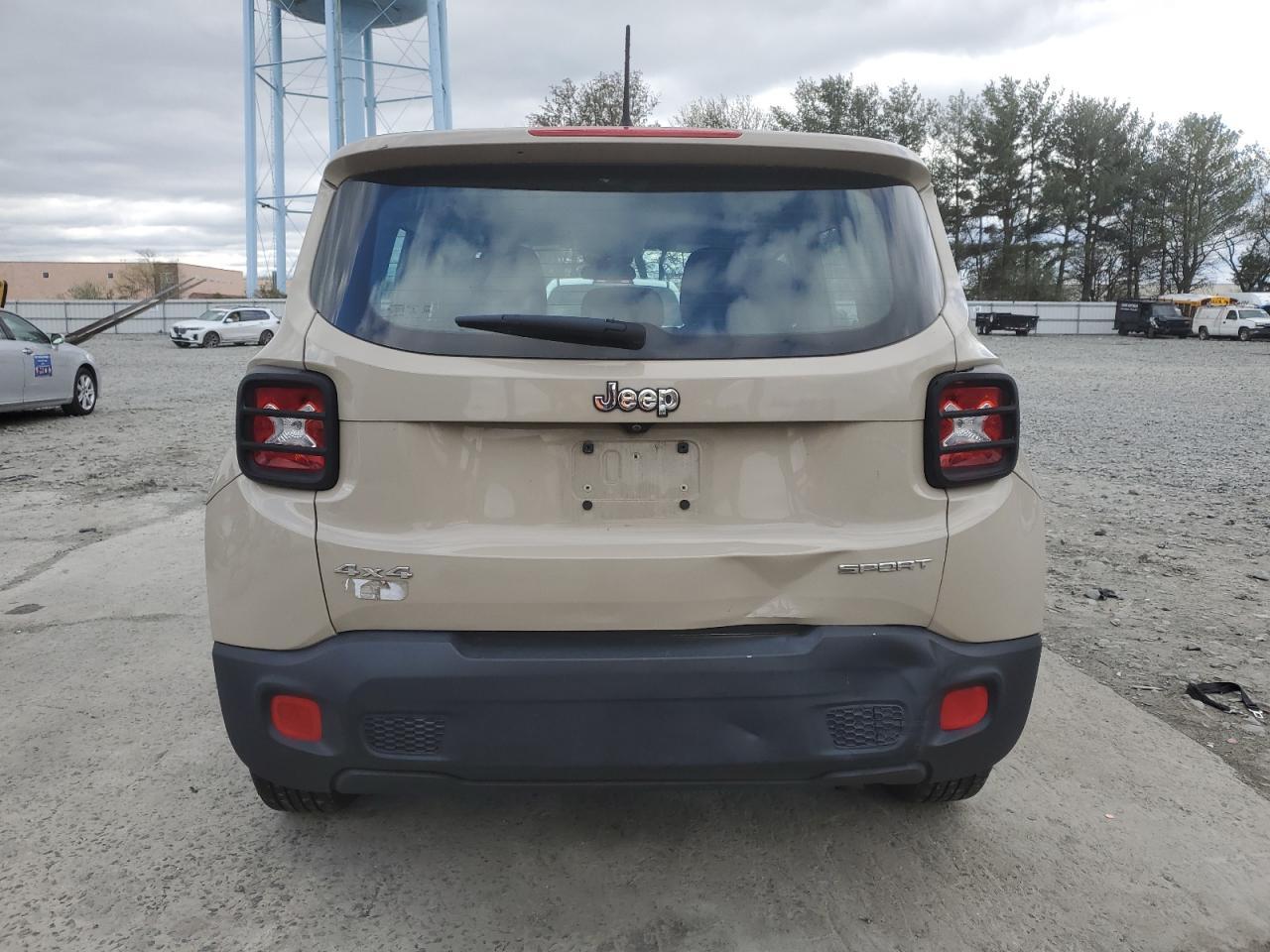 2015 Jeep Renegade Sport - Фото 6
