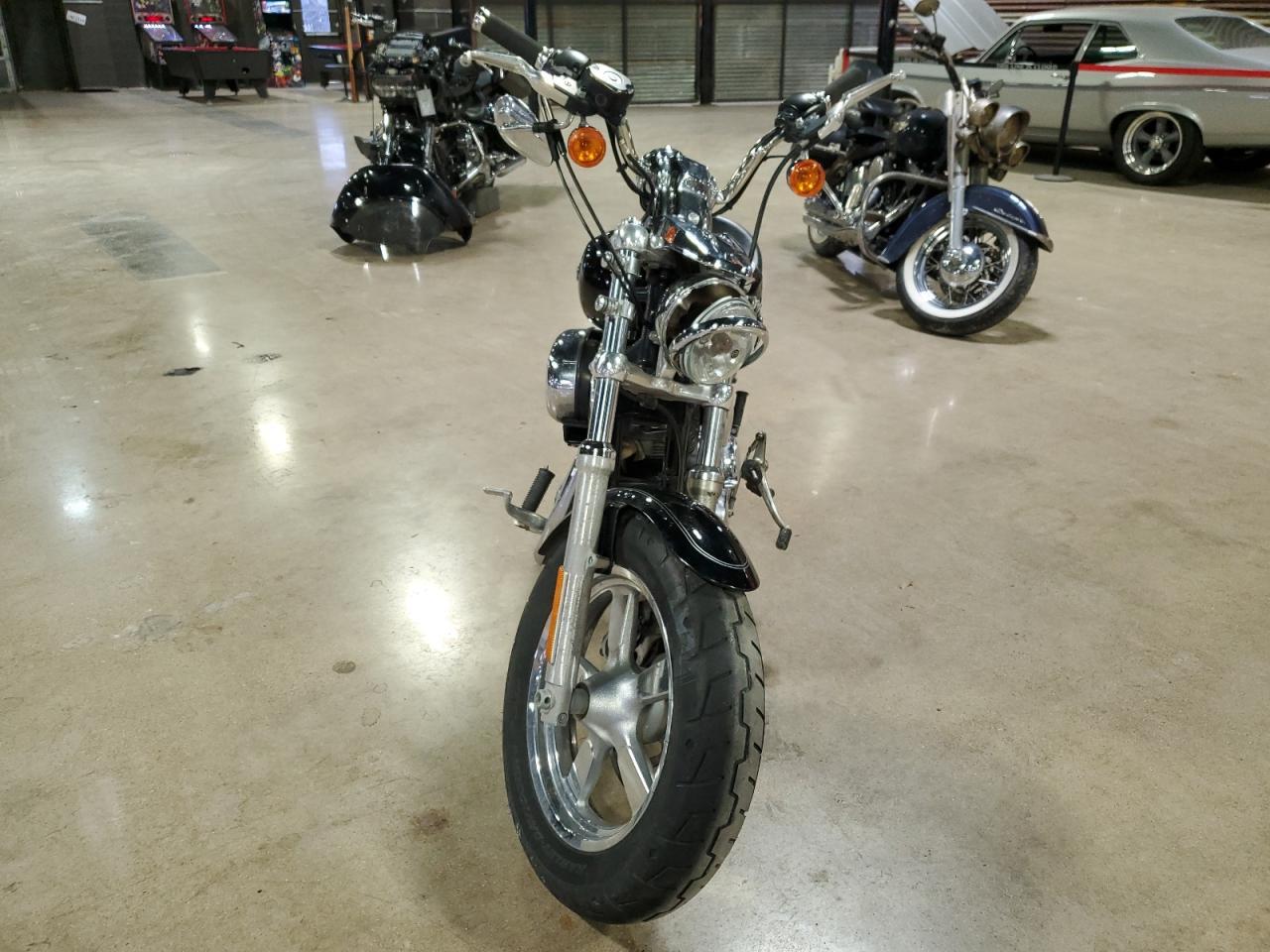 2014 Harley-Davidson Xl1200 C - Image 2