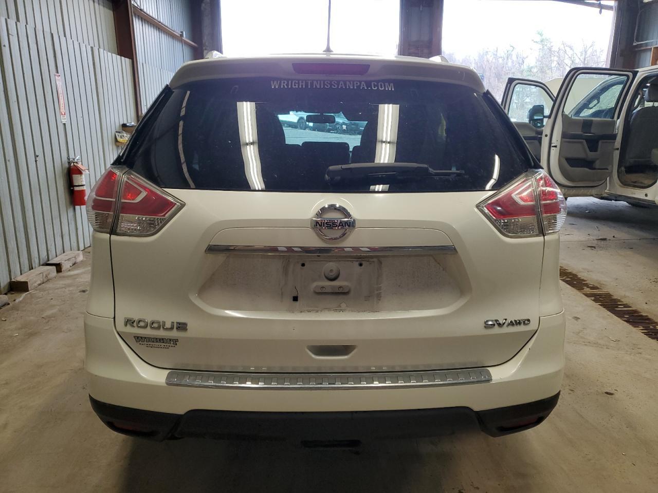 2015 Nissan Rogue S - Фото 6