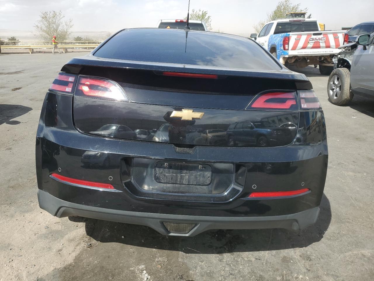 2014 Chevrolet Volt - Image 6