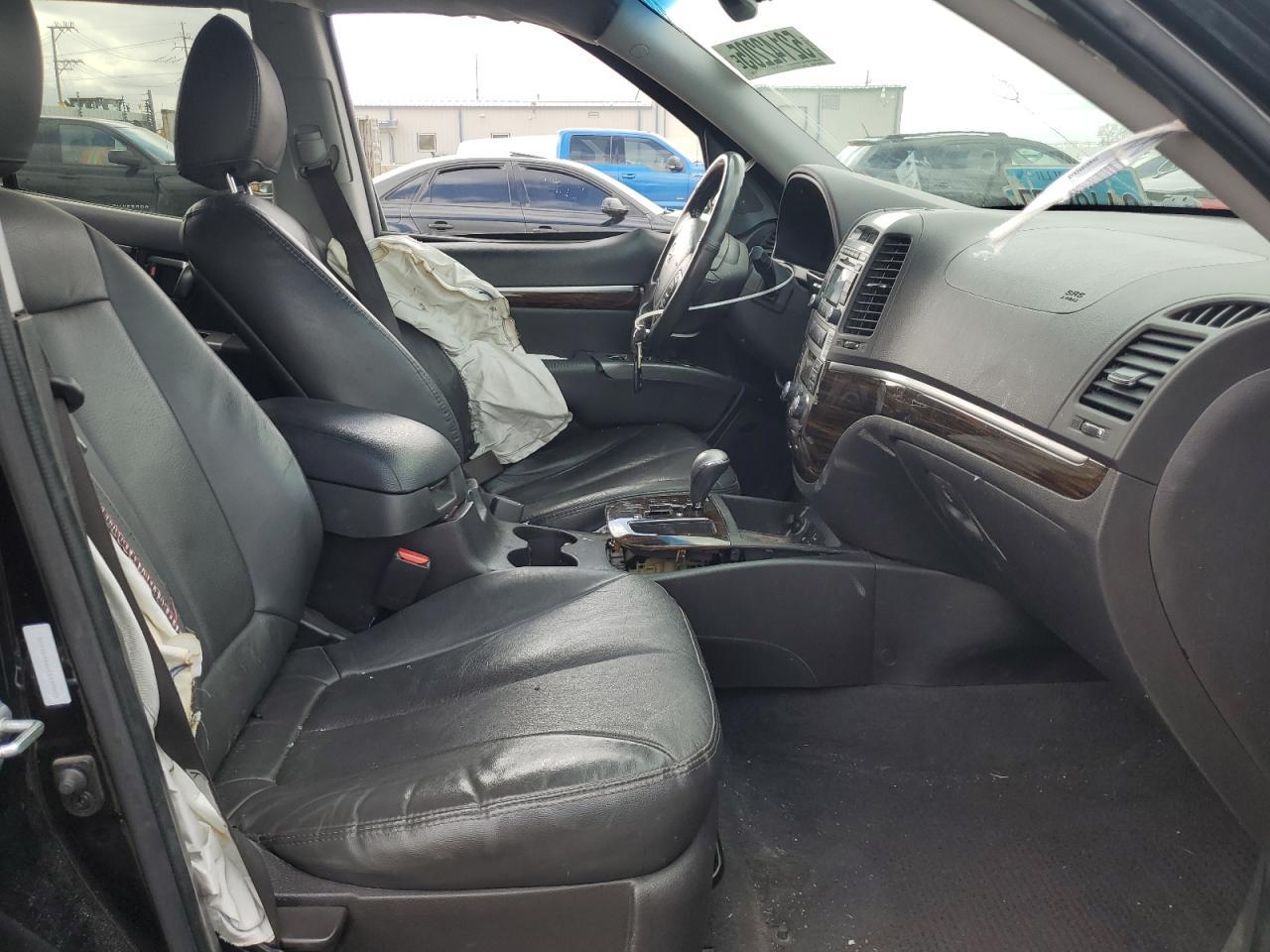 2012 Hyundai Santa Fe Limited - Image 7