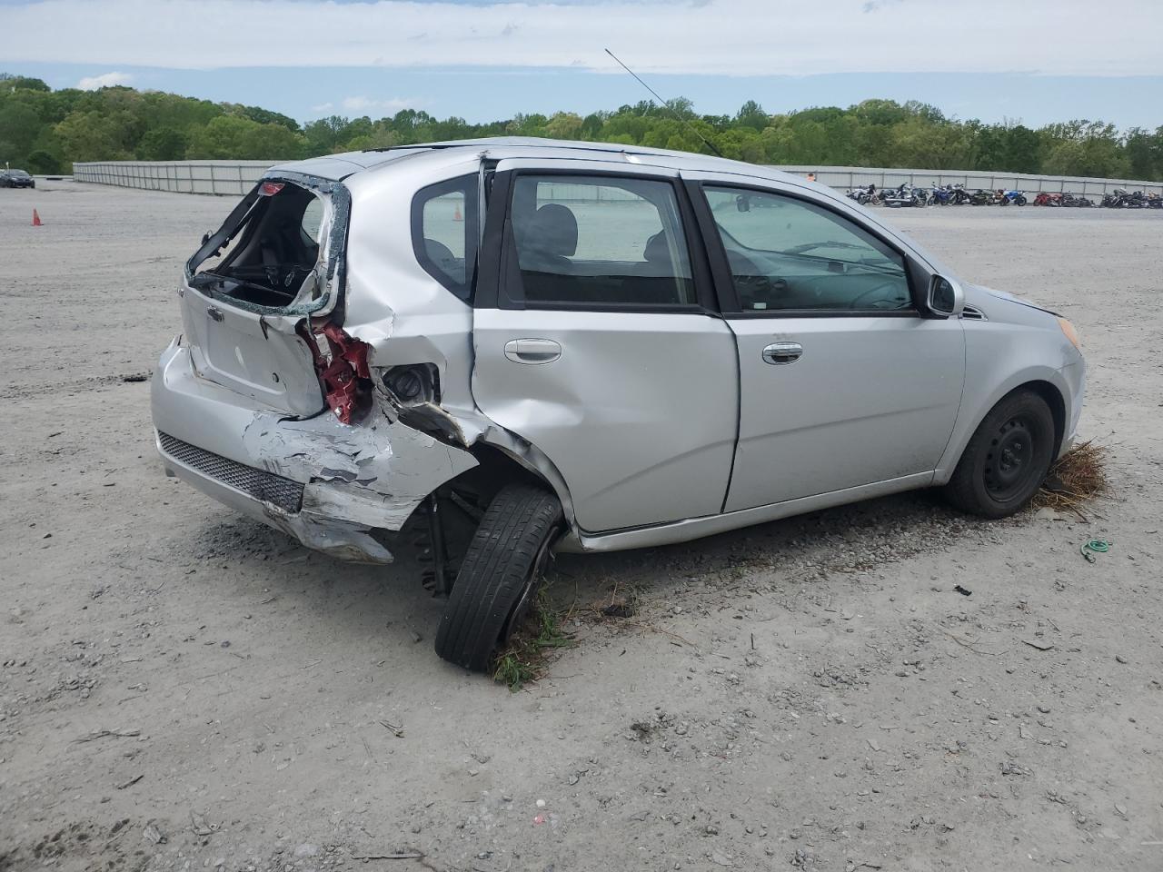 2011 Chevrolet Aveo Ls - Фото 3
