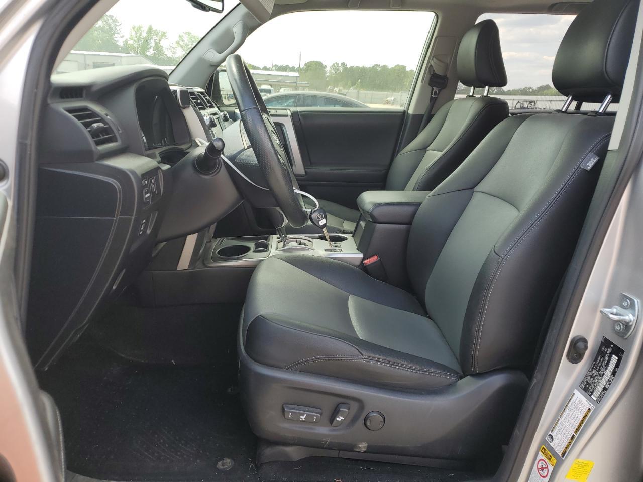 2014 Toyota 4Runner Sr5 - Image 7