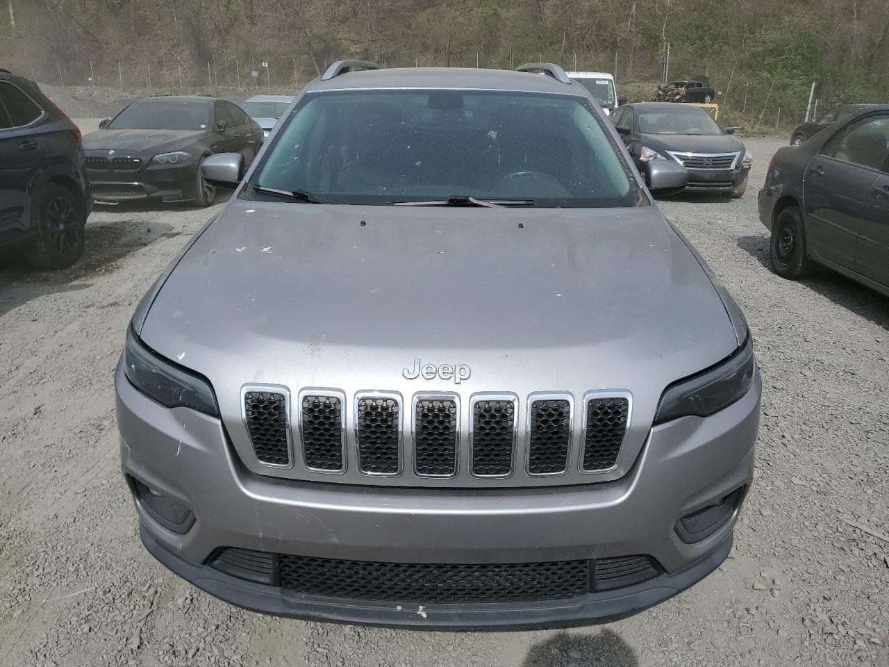 2019 Jeep Cherokee Latitude Plus - Фото 5