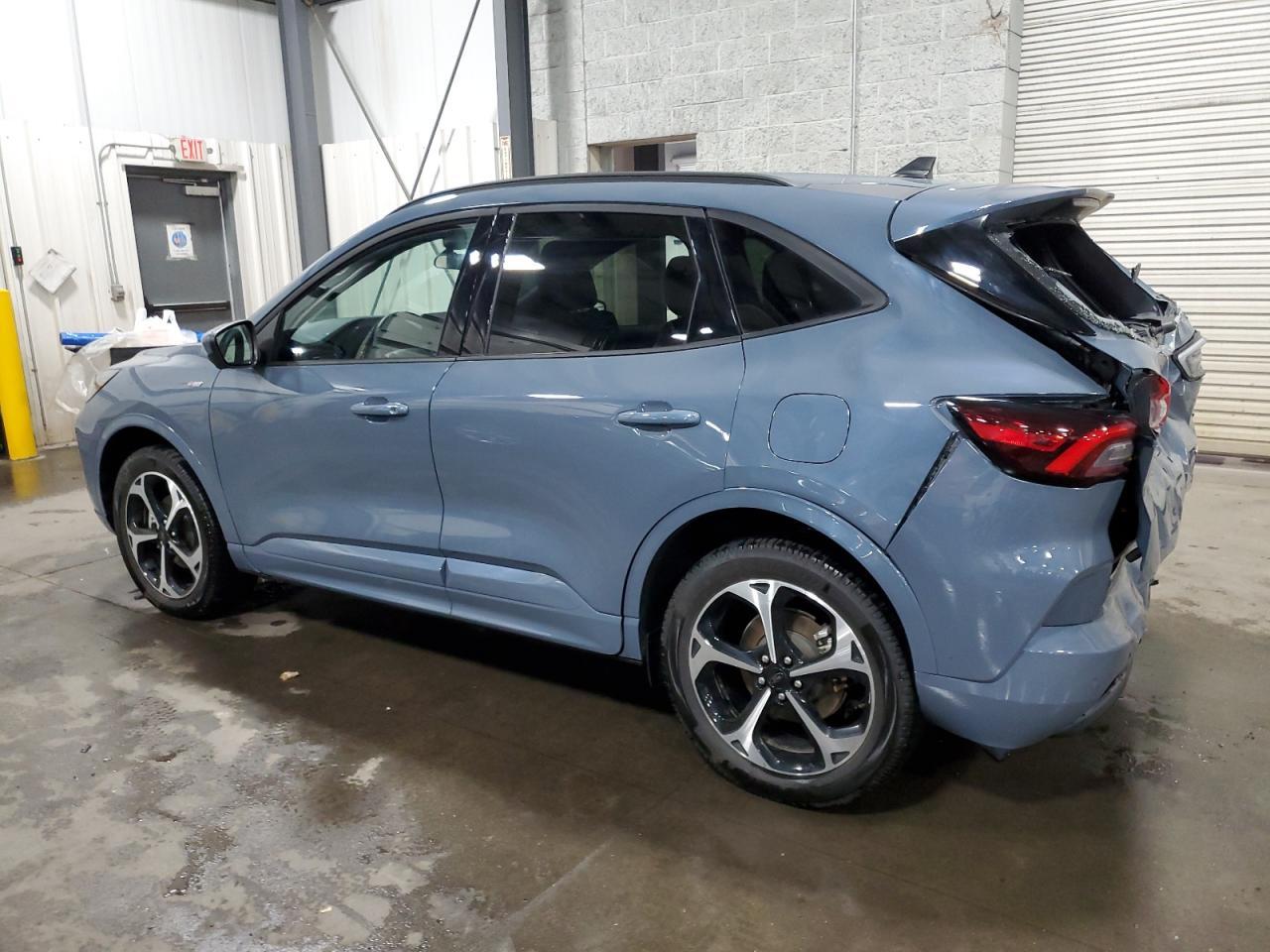 2024 Ford Escape St Line Select - Image 2