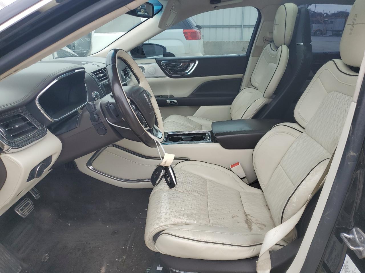 2017 Lincoln Continental Black Label - Фото 7