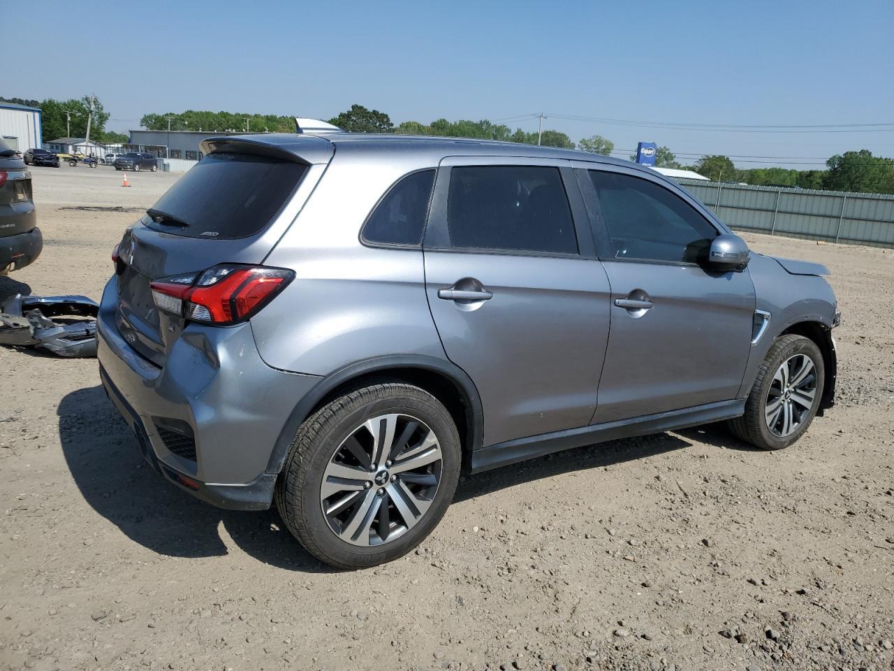 2020 Mitsubishi Outlander Sport Es - Фото 3