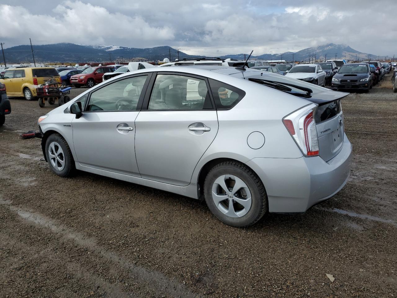2013 Toyota Prius - Фото 2