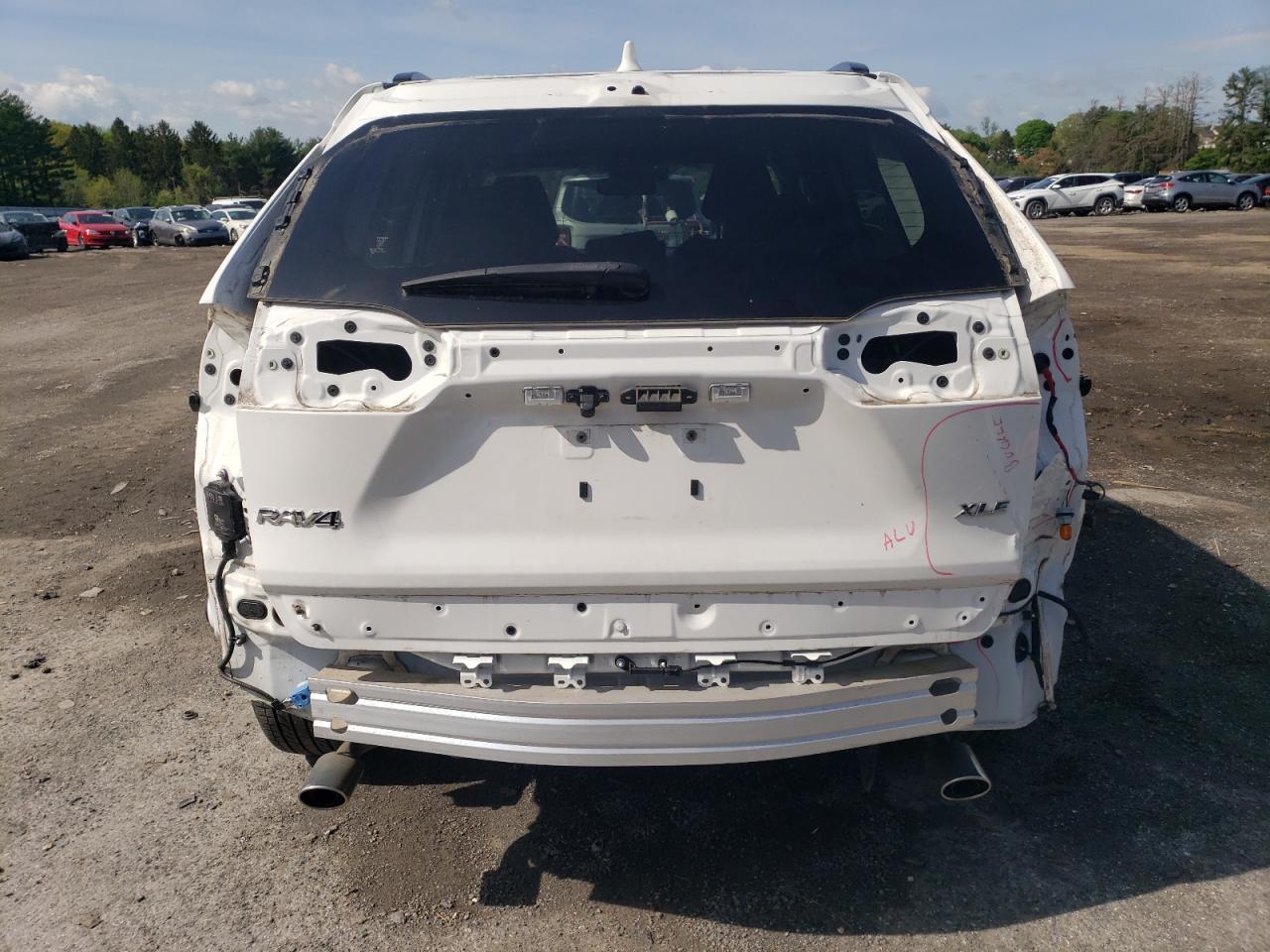 2020 Toyota Rav4 Xle Premium - Фото 6