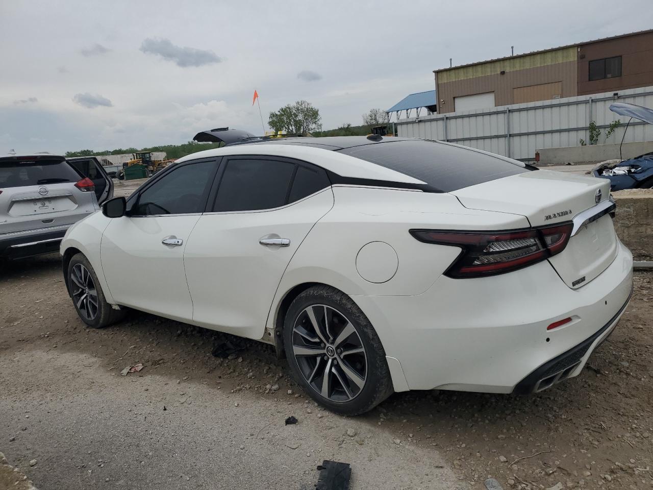 2019 Nissan Maxima S - Фото 2