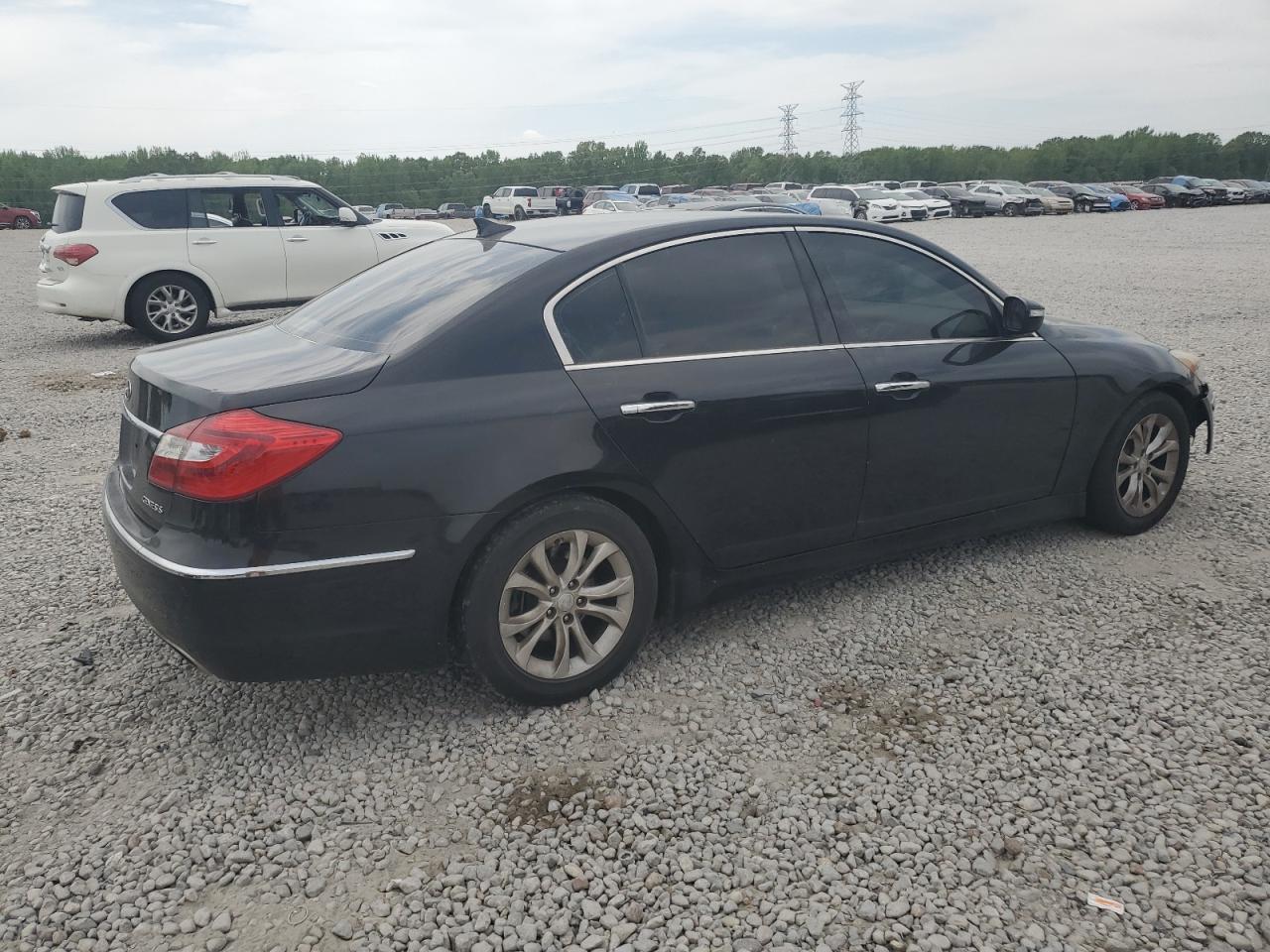 2013 Hyundai Genesis 3.8L - Image 3