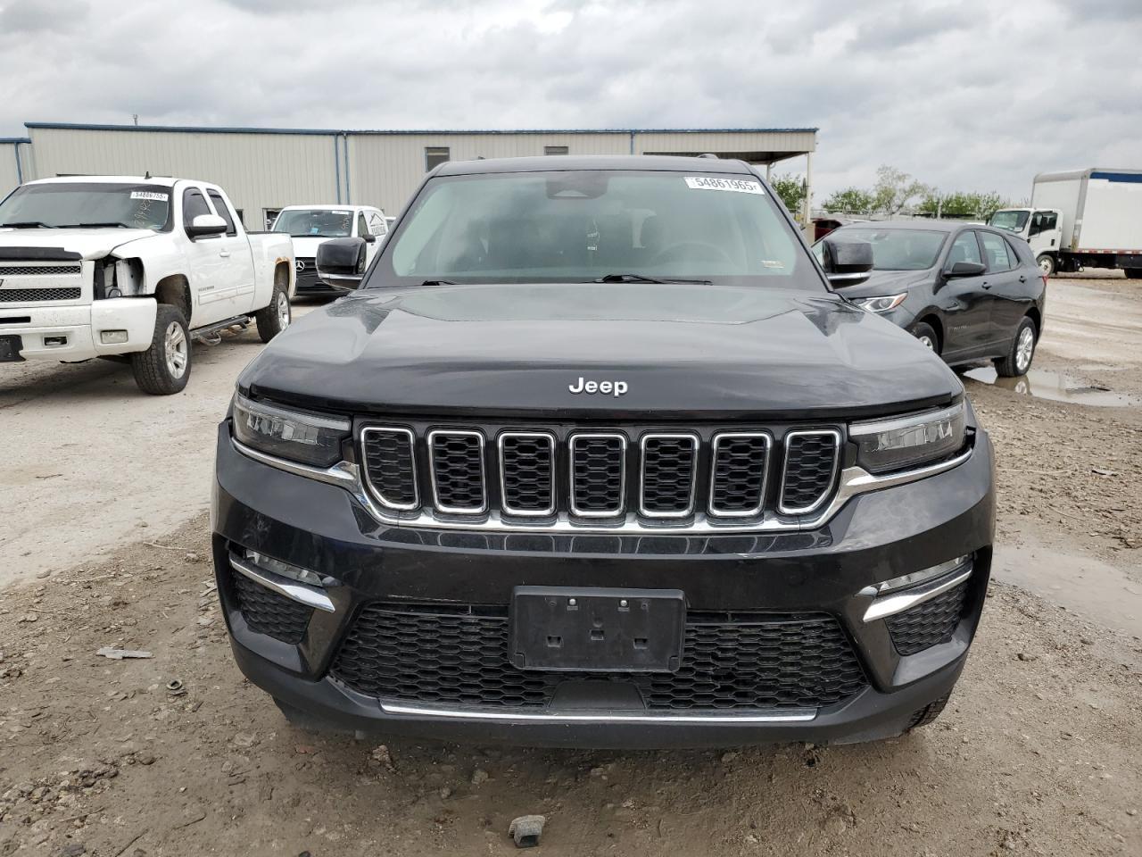 2023 Jeep Grand Cherokee Limited - Image 5