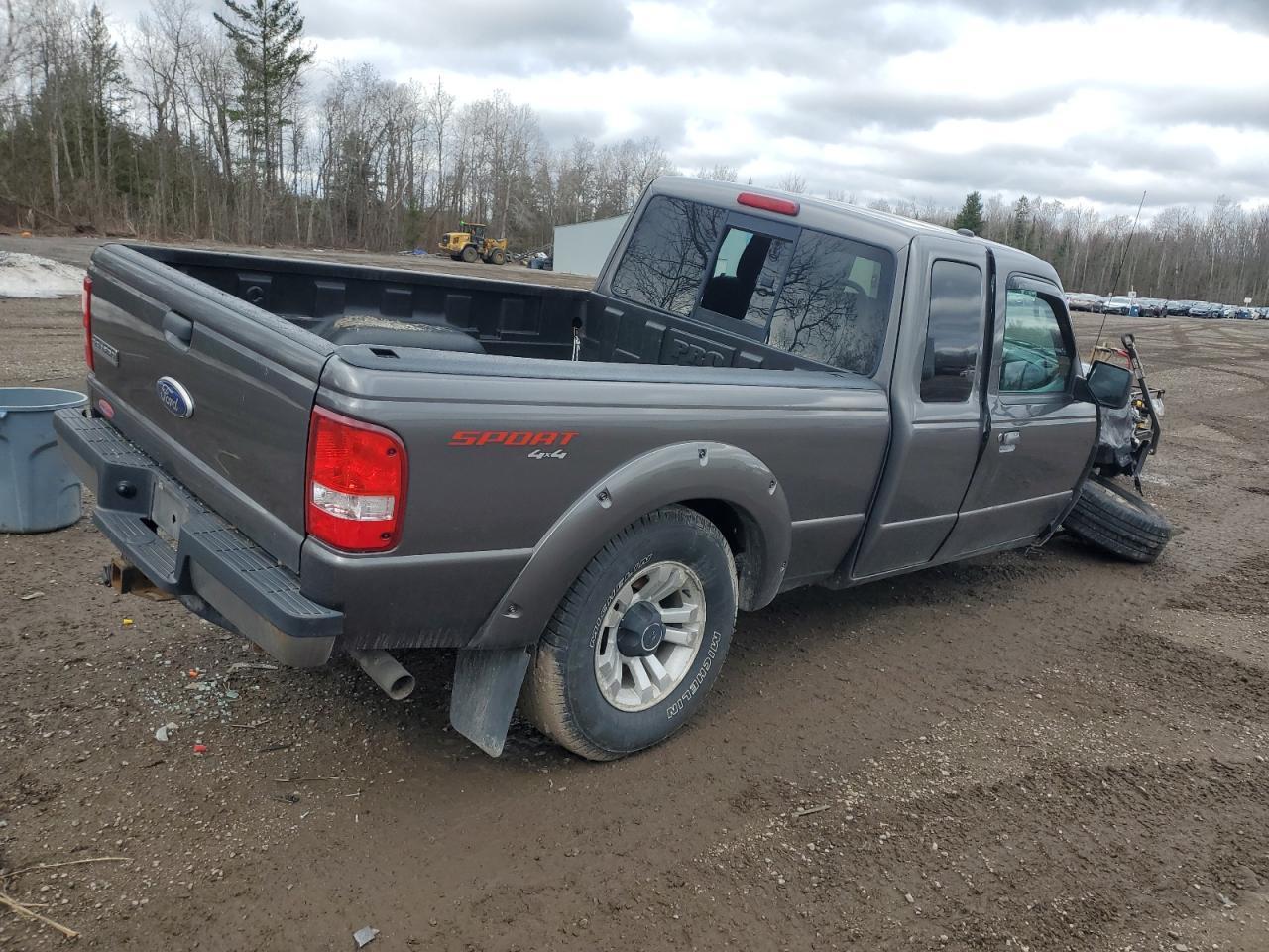 2011 Ford Ranger Super Cab - Image 3