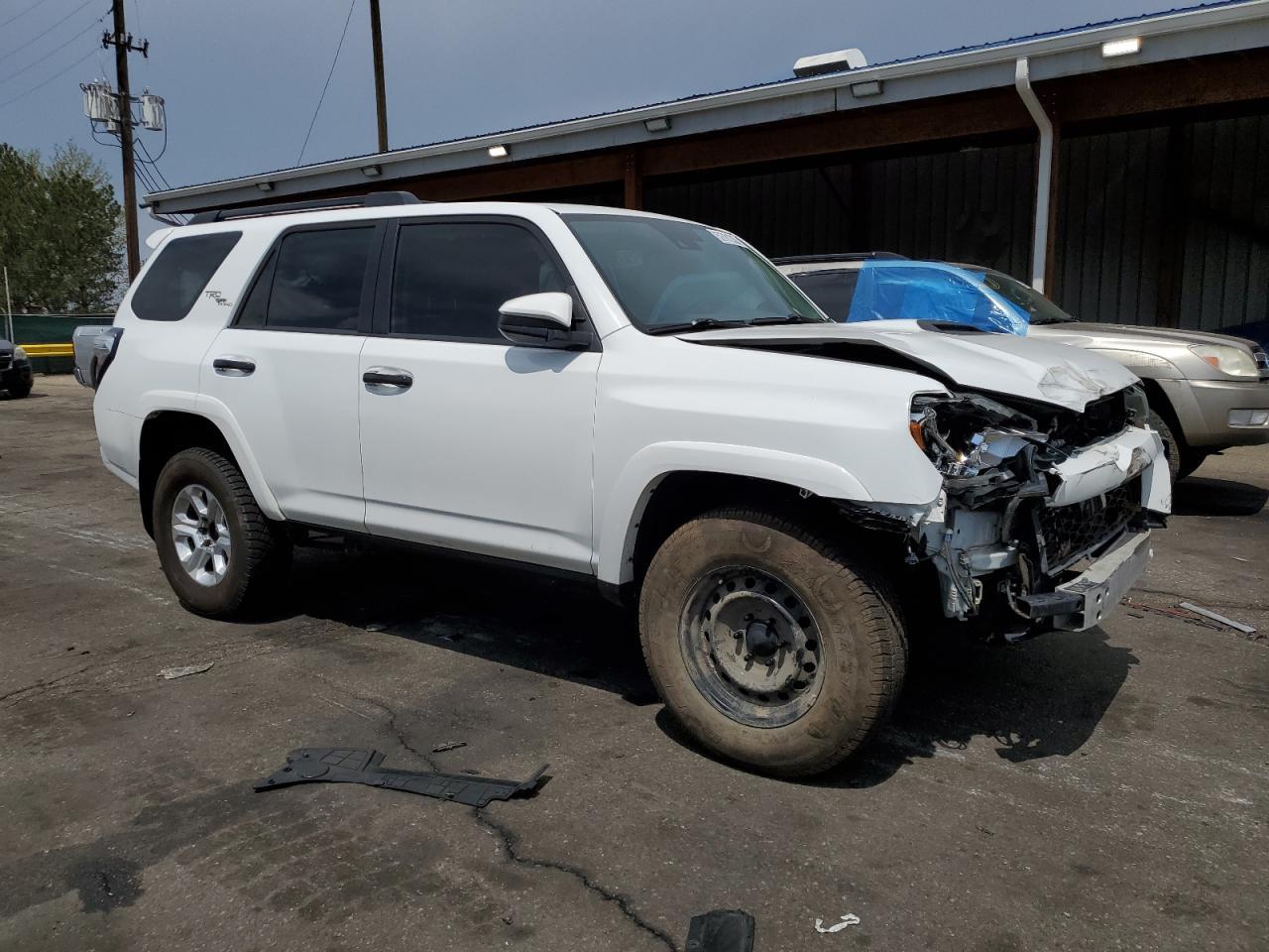 2020 Toyota 4Runner Sr5/Sr5 Premium - Image 4