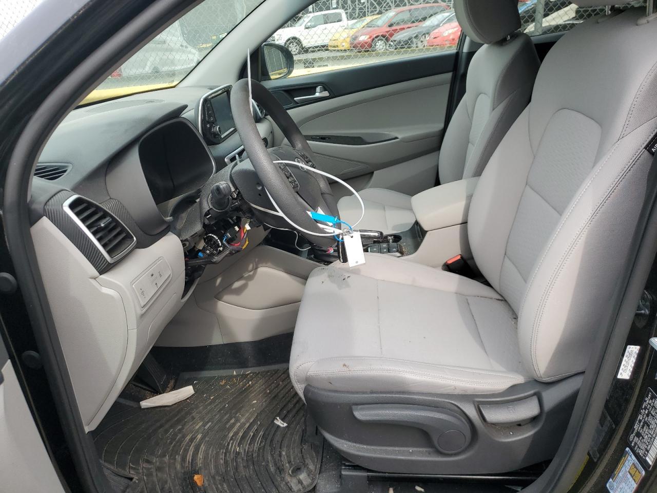 2021 Hyundai Tucson Se - Image 7