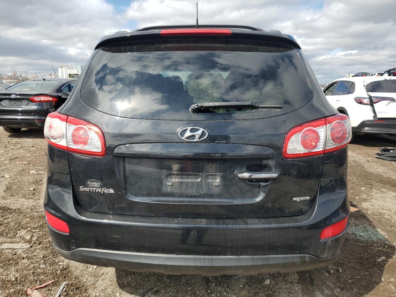 2012 Hyundai Santa Fe Limited - Image 6