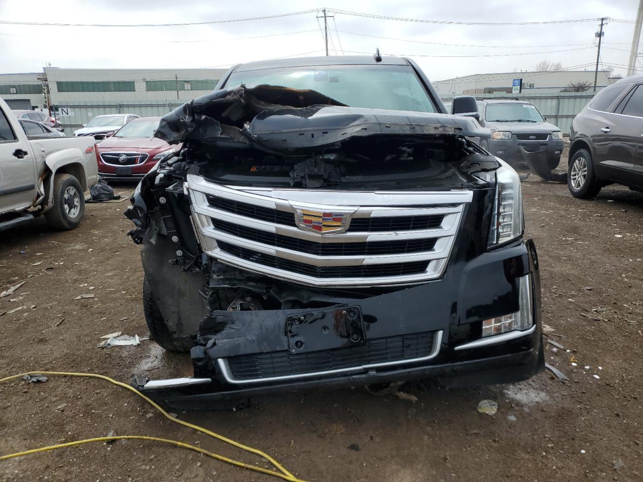 2017 Cadillac Escalade Esv - Фото 5