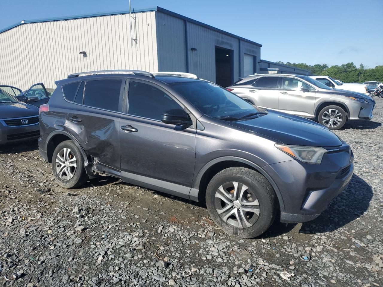2017 Toyota Rav4 Le - Фото 4