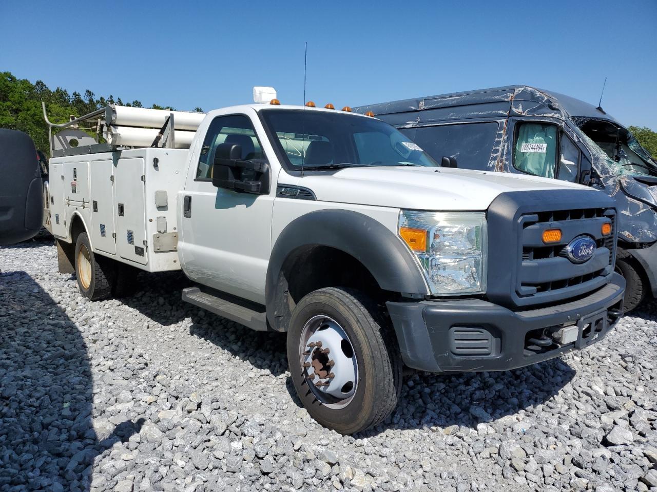 2015 Ford F450 Super Duty - Image 4
