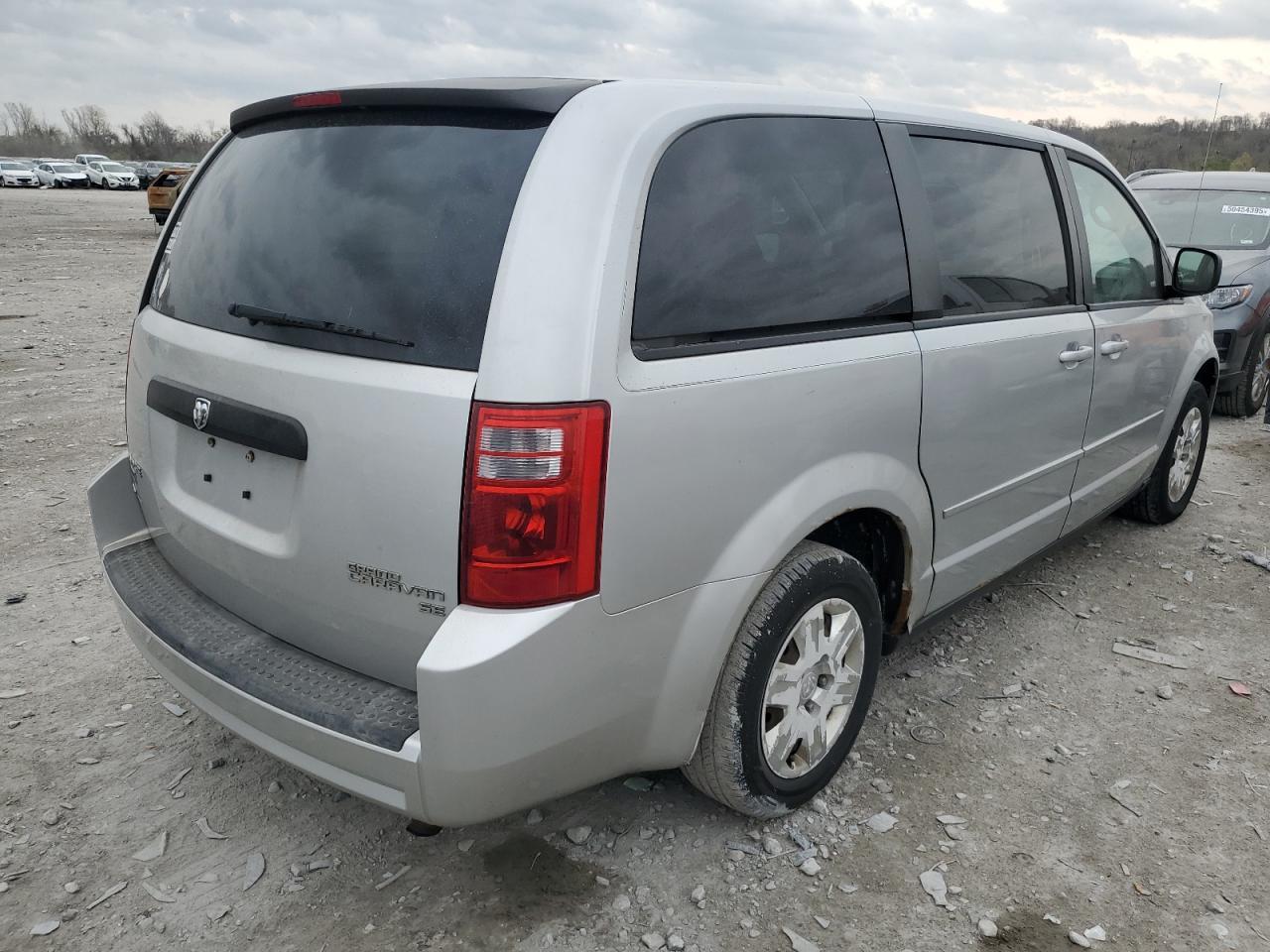 2010 Dodge Grand Caravan Se - Image 3