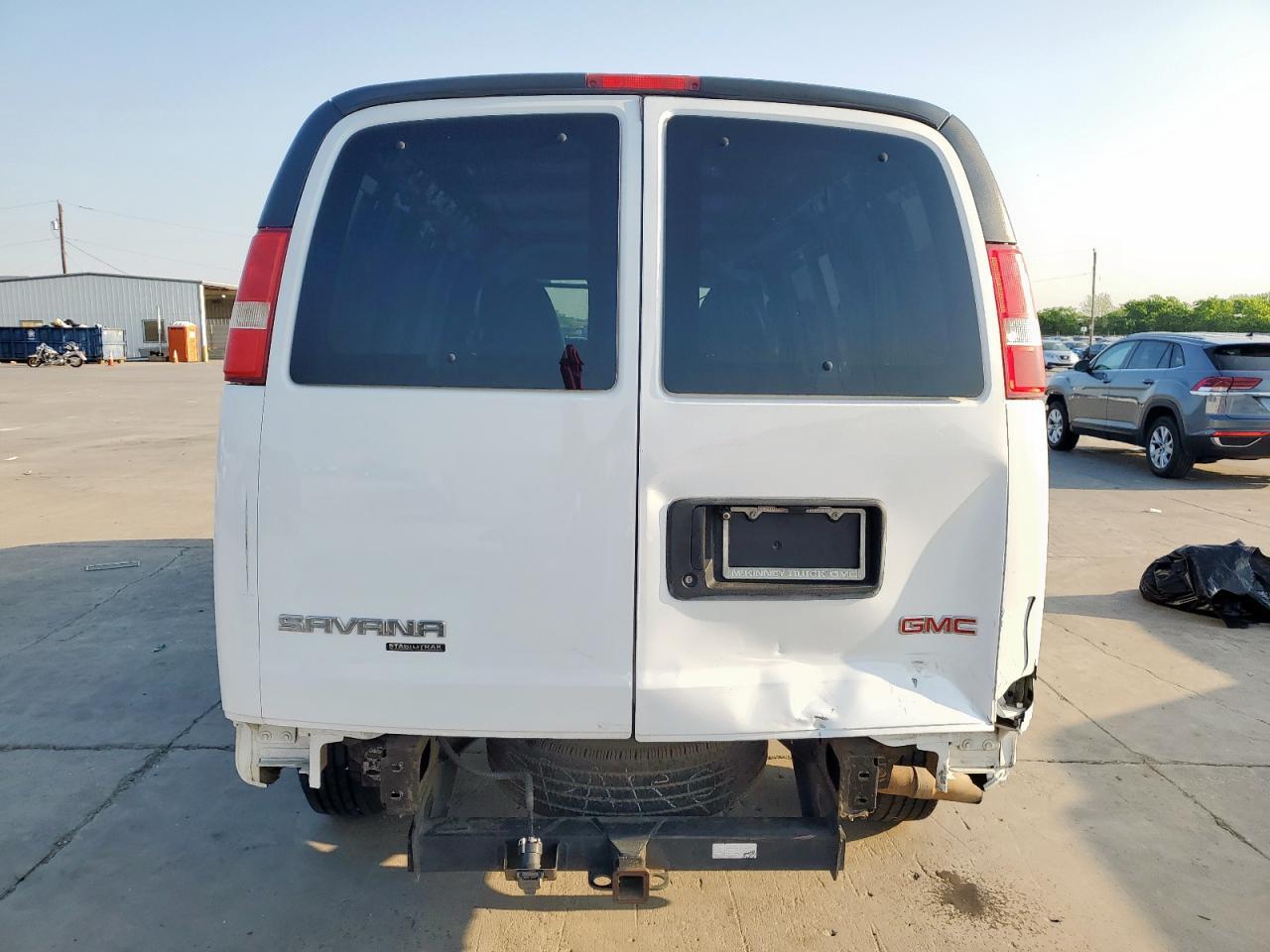 2012 GMC Savana G2500 - Фото 6