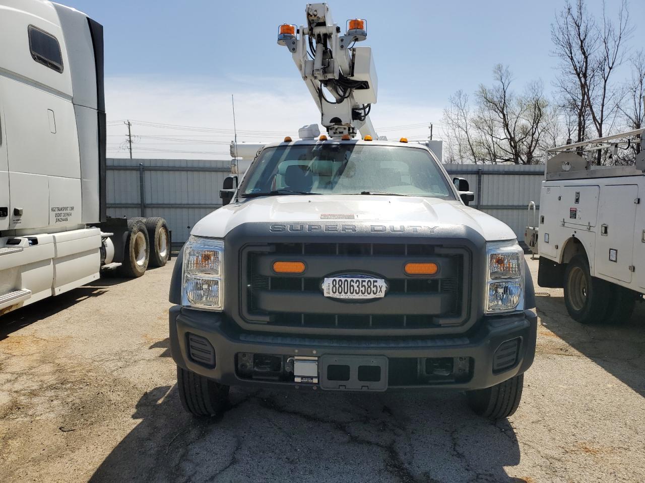 2015 Ford F450 Super Duty - Фото 5
