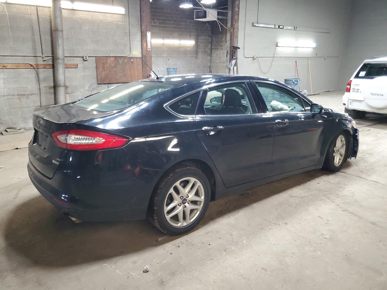 2016 Ford Fusion Se - Image 3