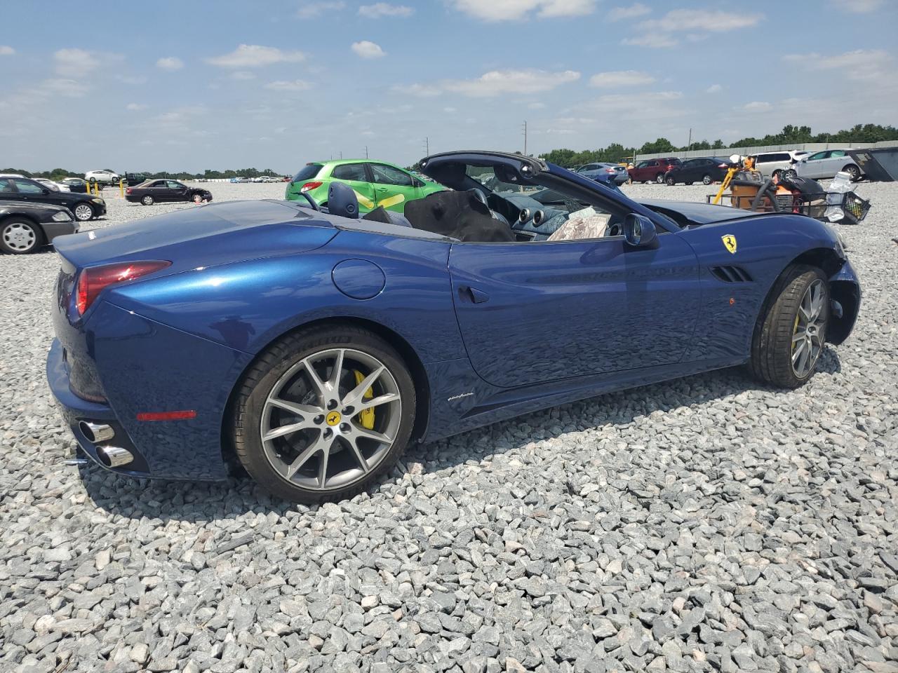 2010 Ferrari California - Image 3