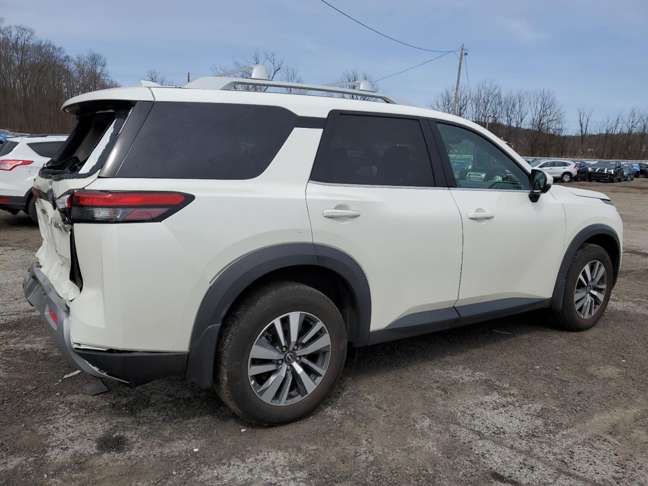 2024 Nissan Pathfinder Sl - Фото 3