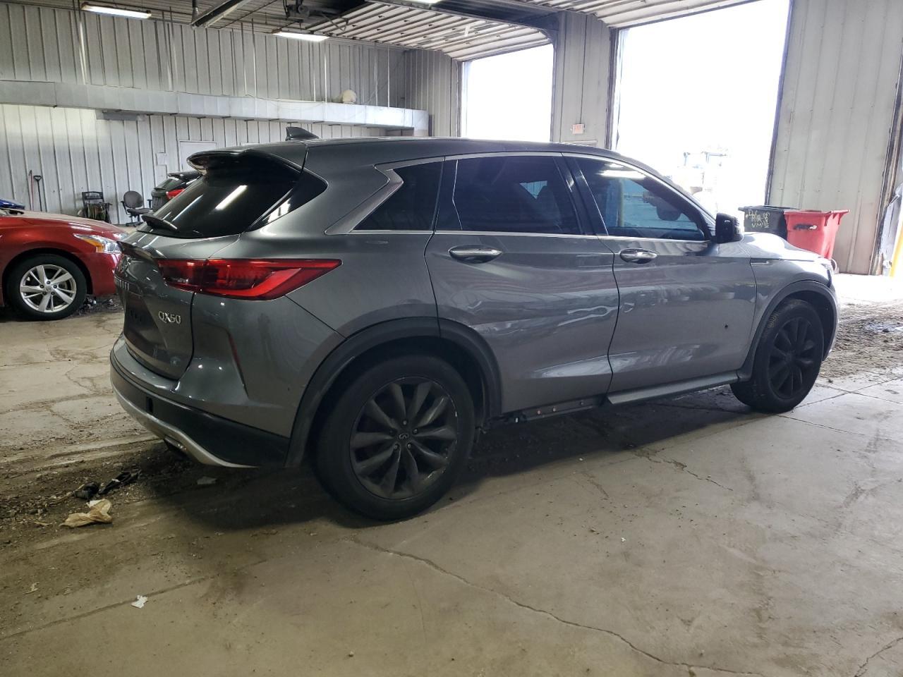 2019 Infiniti Qx50 Essential - Фото 3