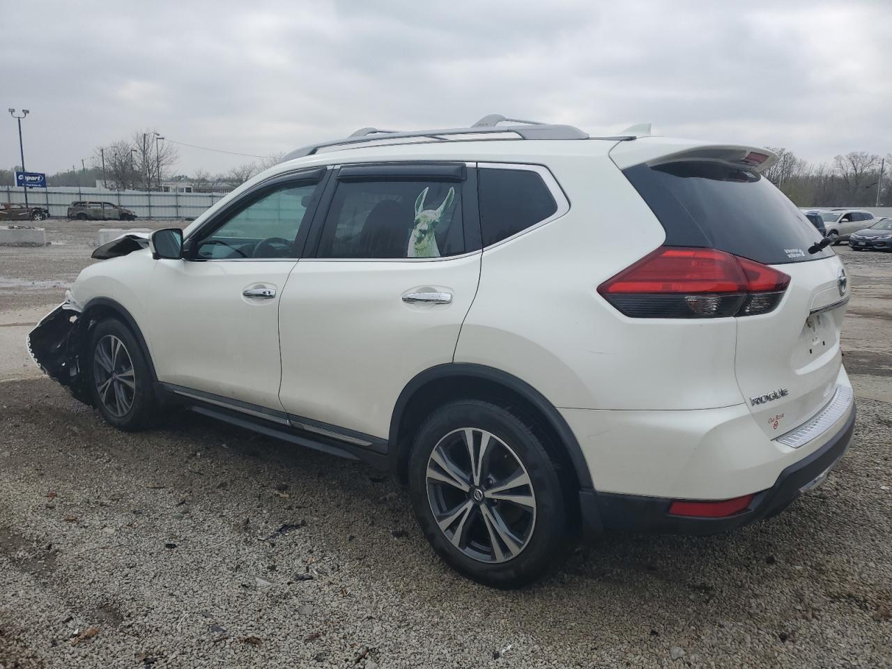 2017 Nissan Rogue S - Image 2