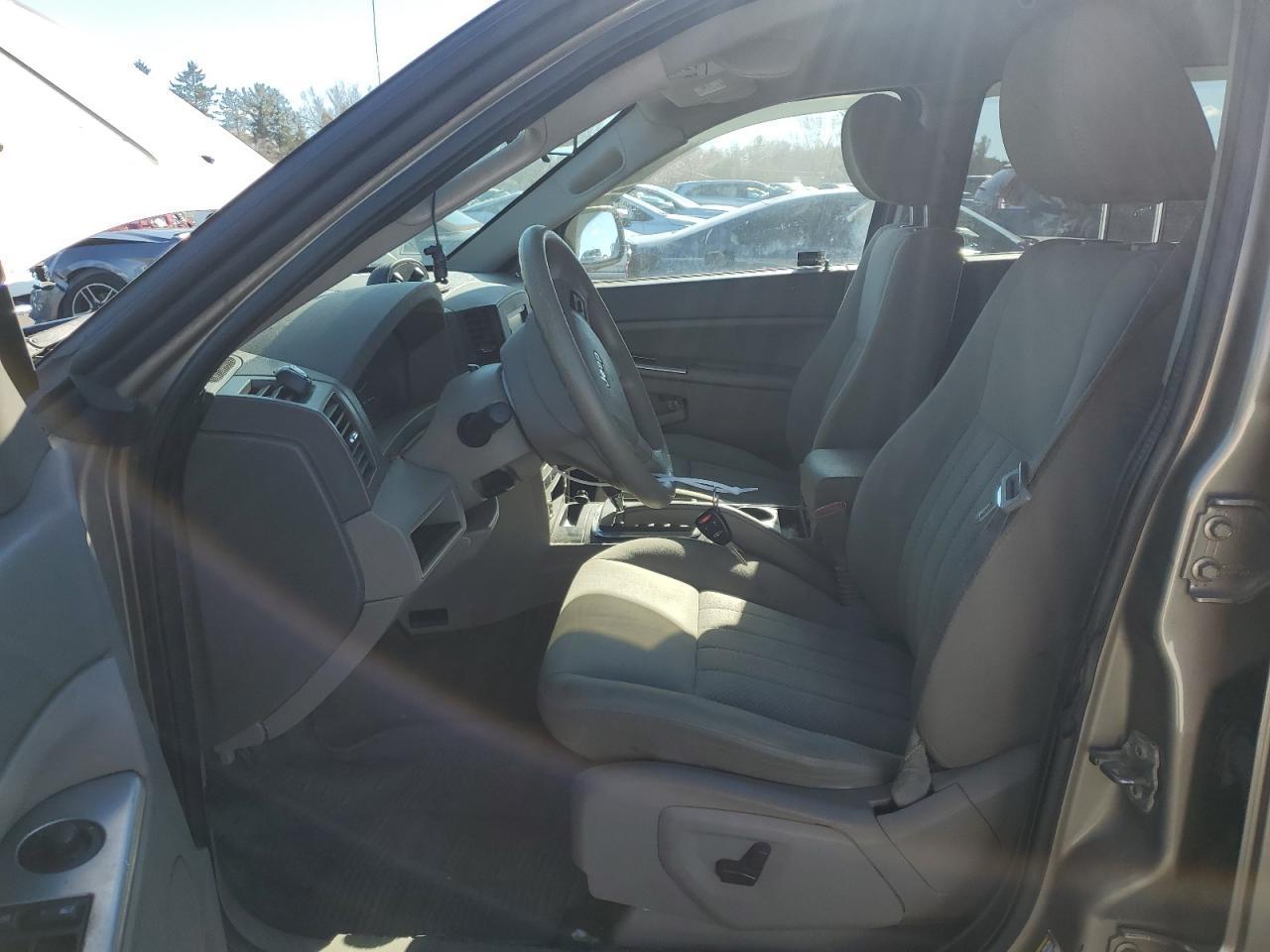 2005 Jeep Grand Cherokee Laredo - Фото 7