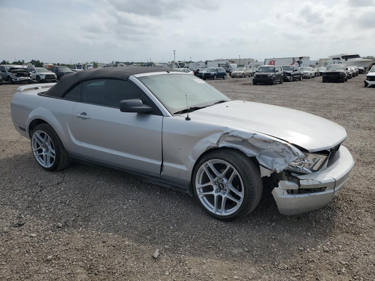 2006 Ford Mustang - Фото 4