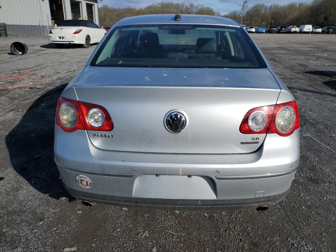 2006 Volkswagen Passat 3.6L 4Motion Luxury - Фото 6