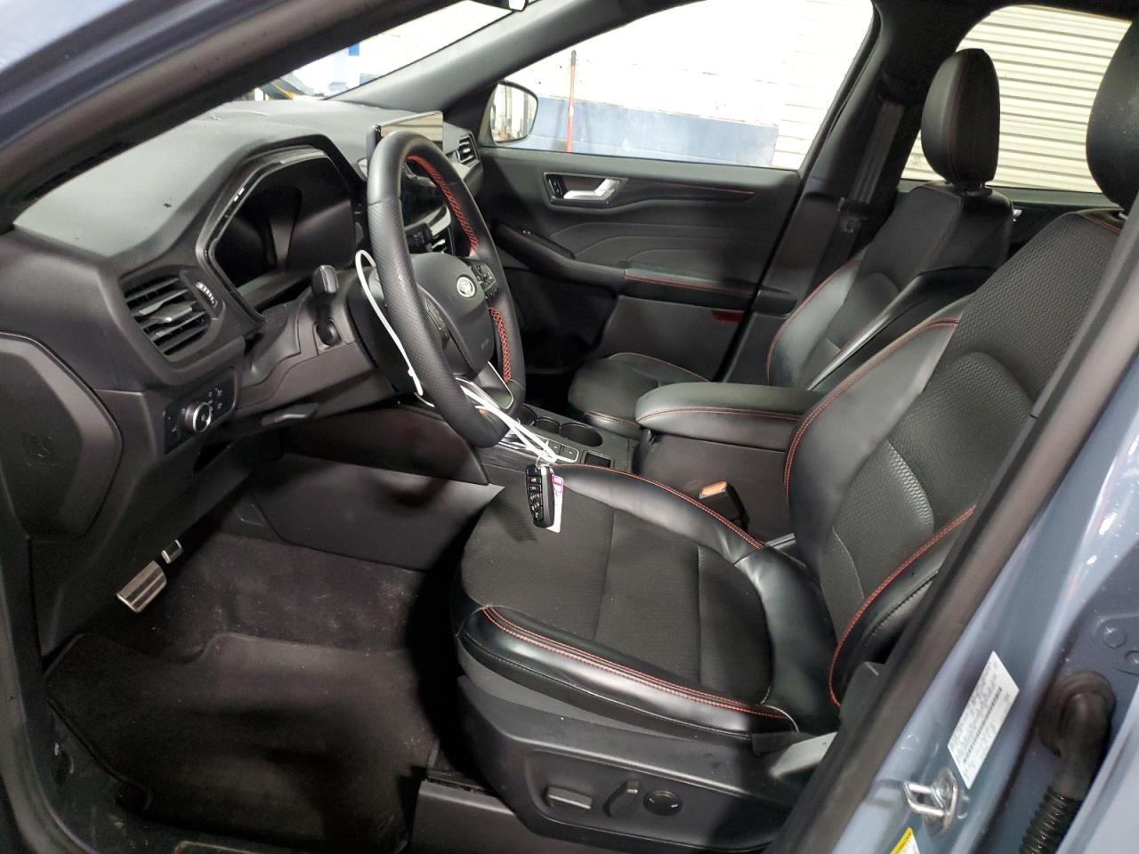 2024 Ford Escape St Line Select - Image 7