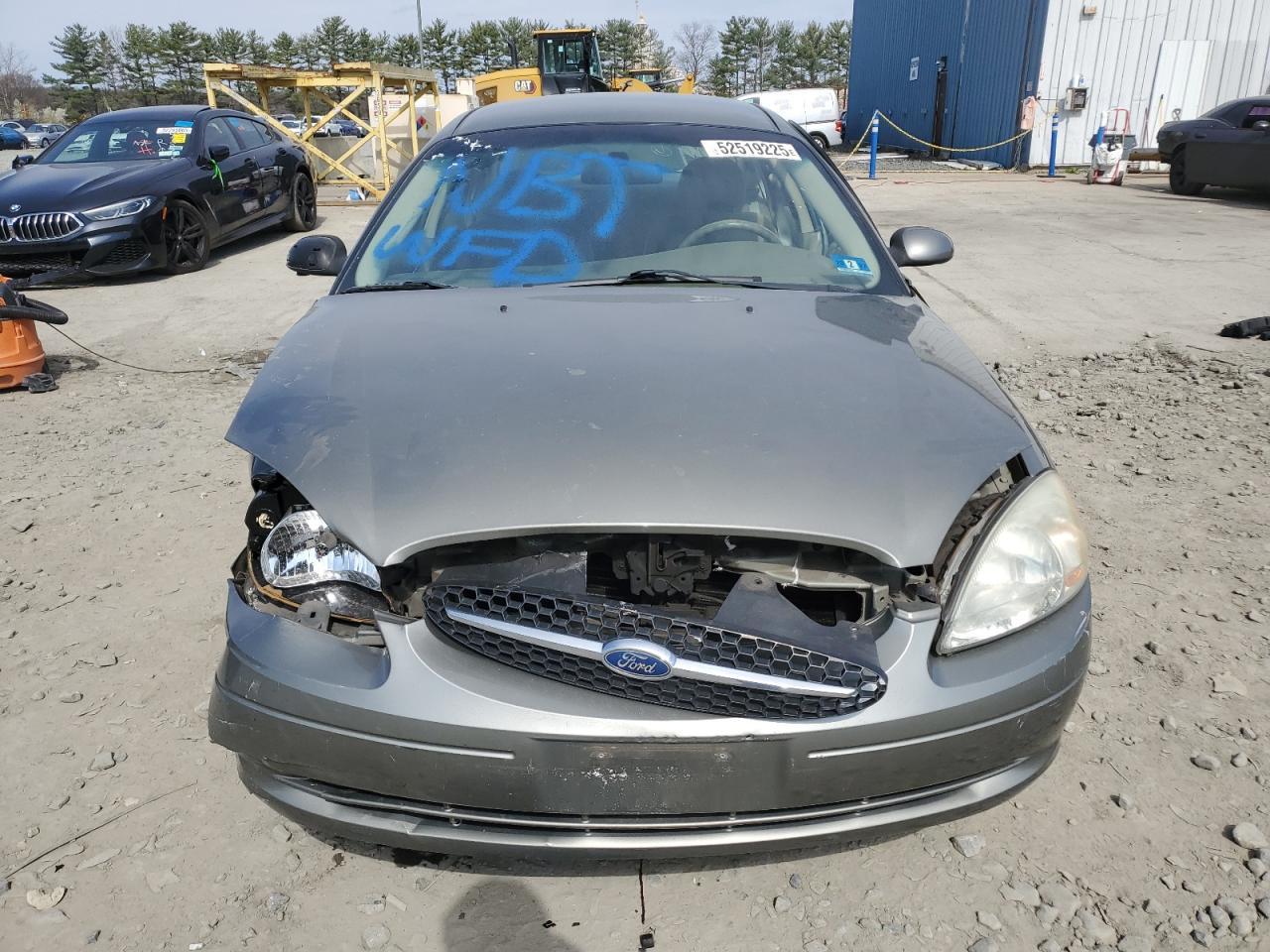 2003 Ford Taurus Se - Image 5