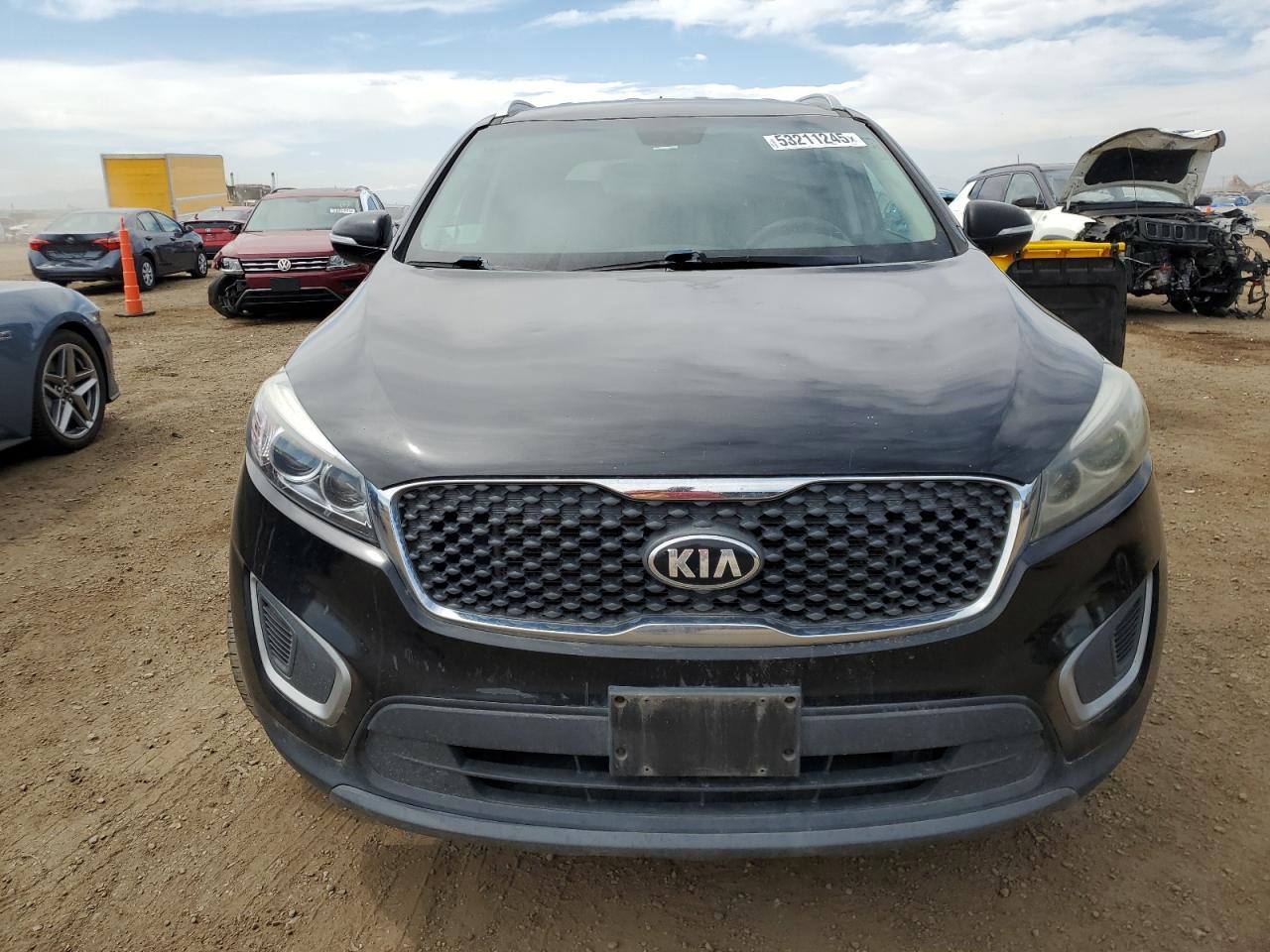 2017 Kia Sorento Lx - Image 5