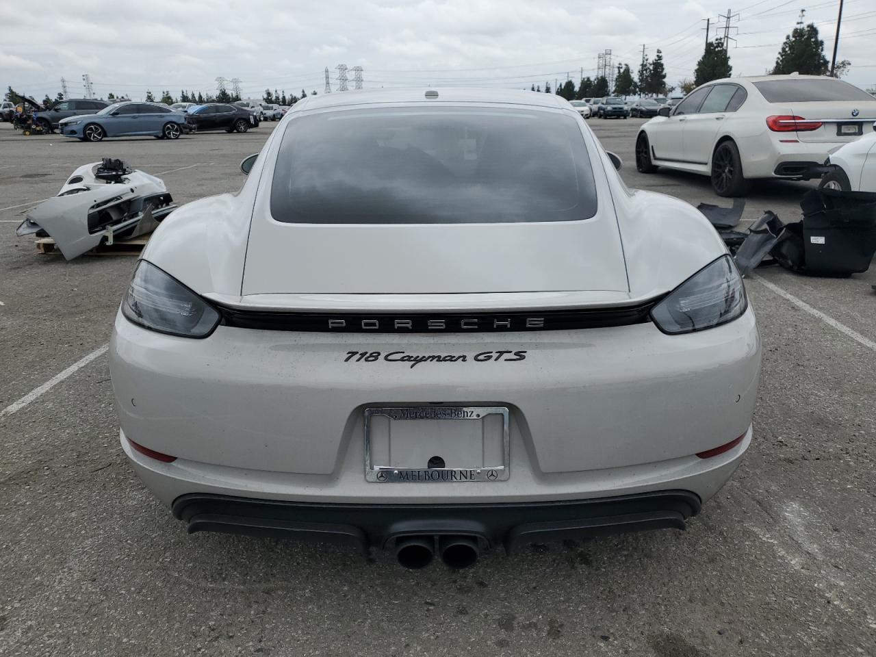 2019 Porsche Cayman S - Image 6