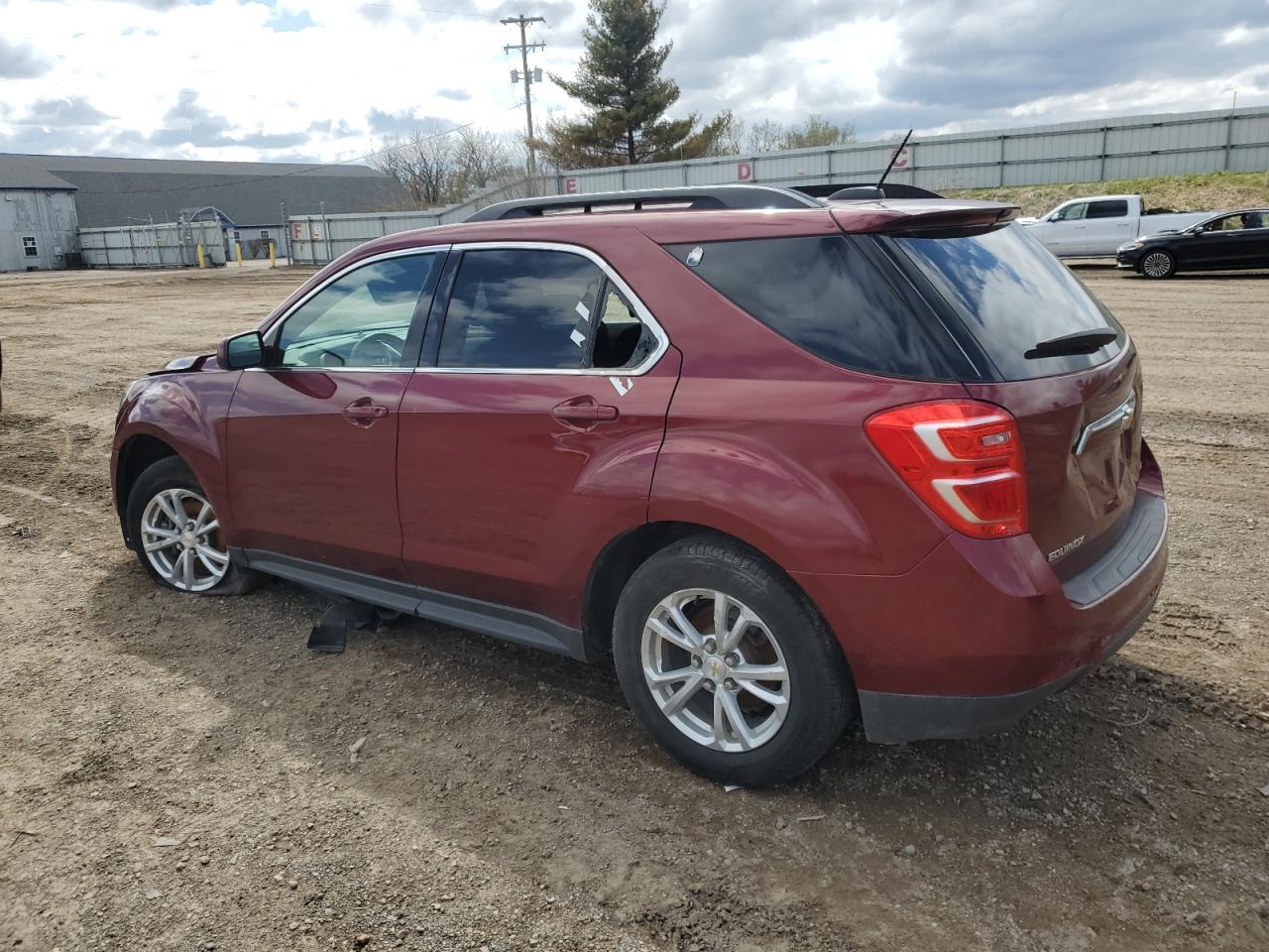 2017 Chevrolet Equinox Lt - Image 2