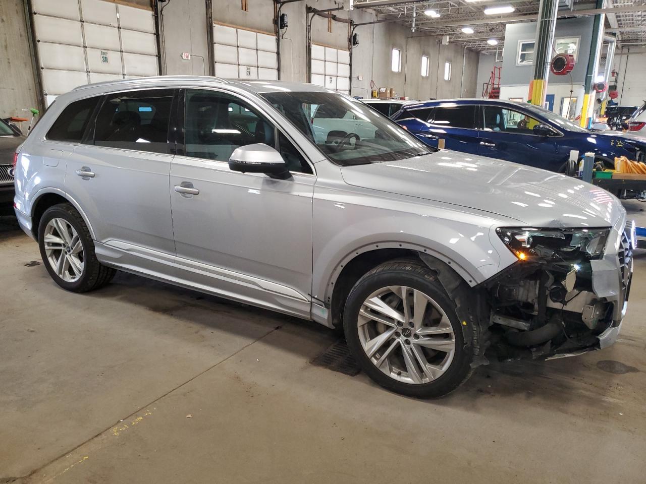2021 Audi Q7 Premium - Image 4
