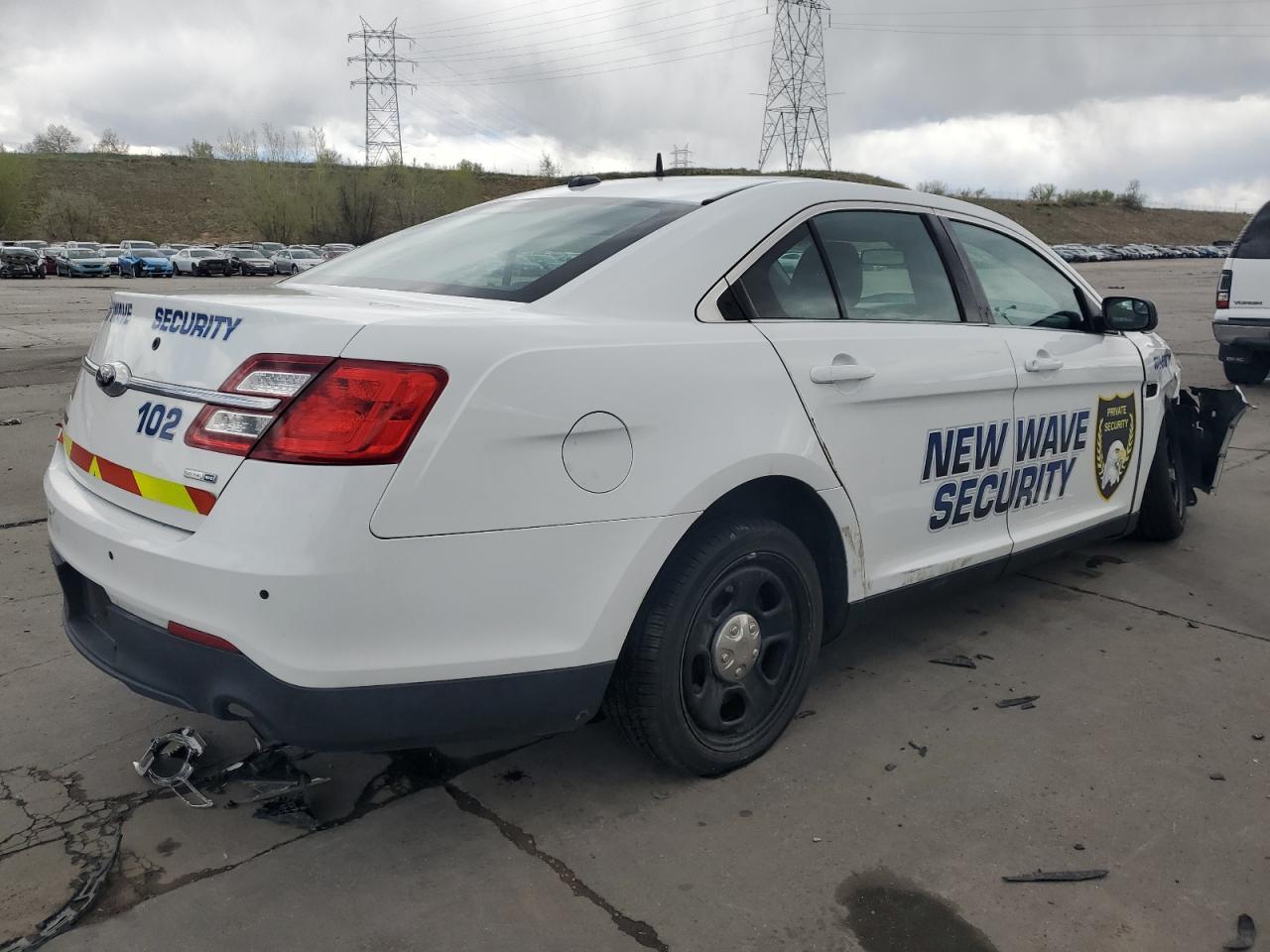 2016 Ford Taurus Police Interceptor - Image 3
