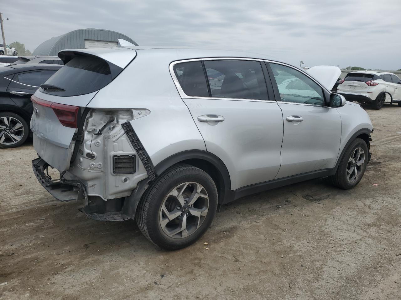 2020 Kia Sportage Lx - Image 3