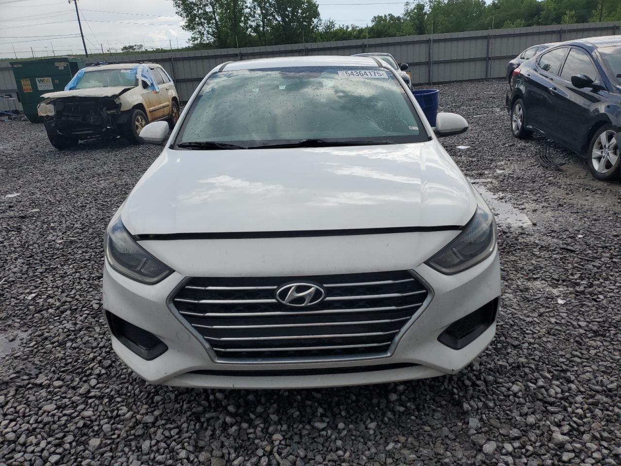 2021 Hyundai Accent Se - Фото 5