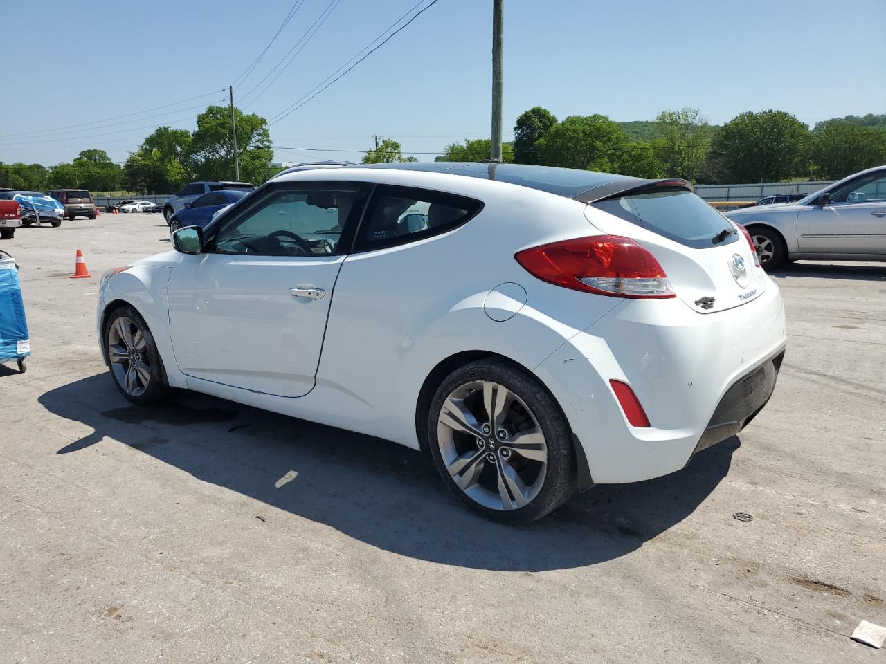 2012 Hyundai Veloster - Фото 2