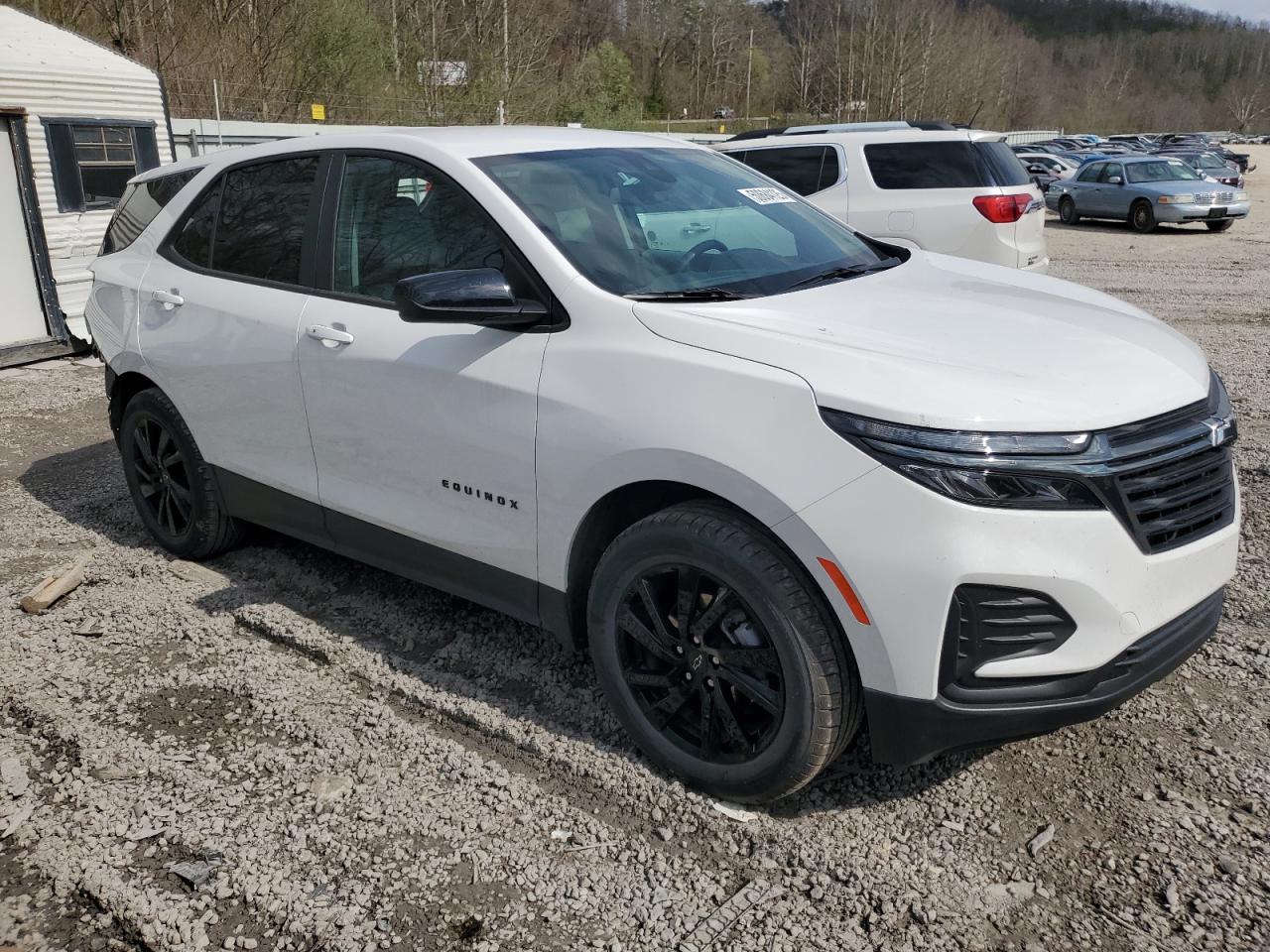2024 Chevrolet Equinox Ls - Фото 4