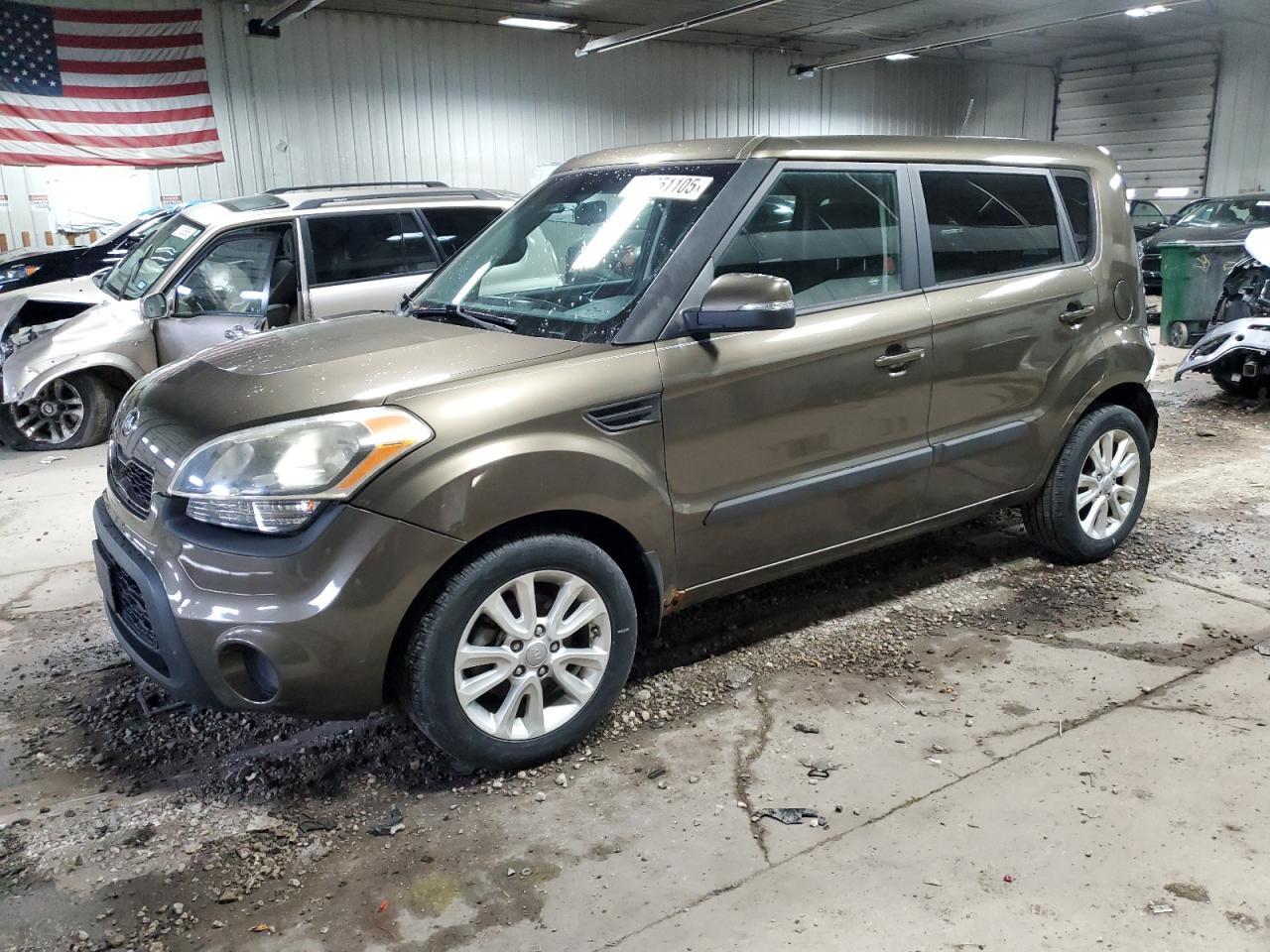 2013 Kia Soul +