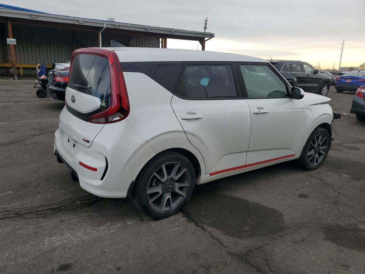 2020 Kia Soul Gt Line - Фото 3