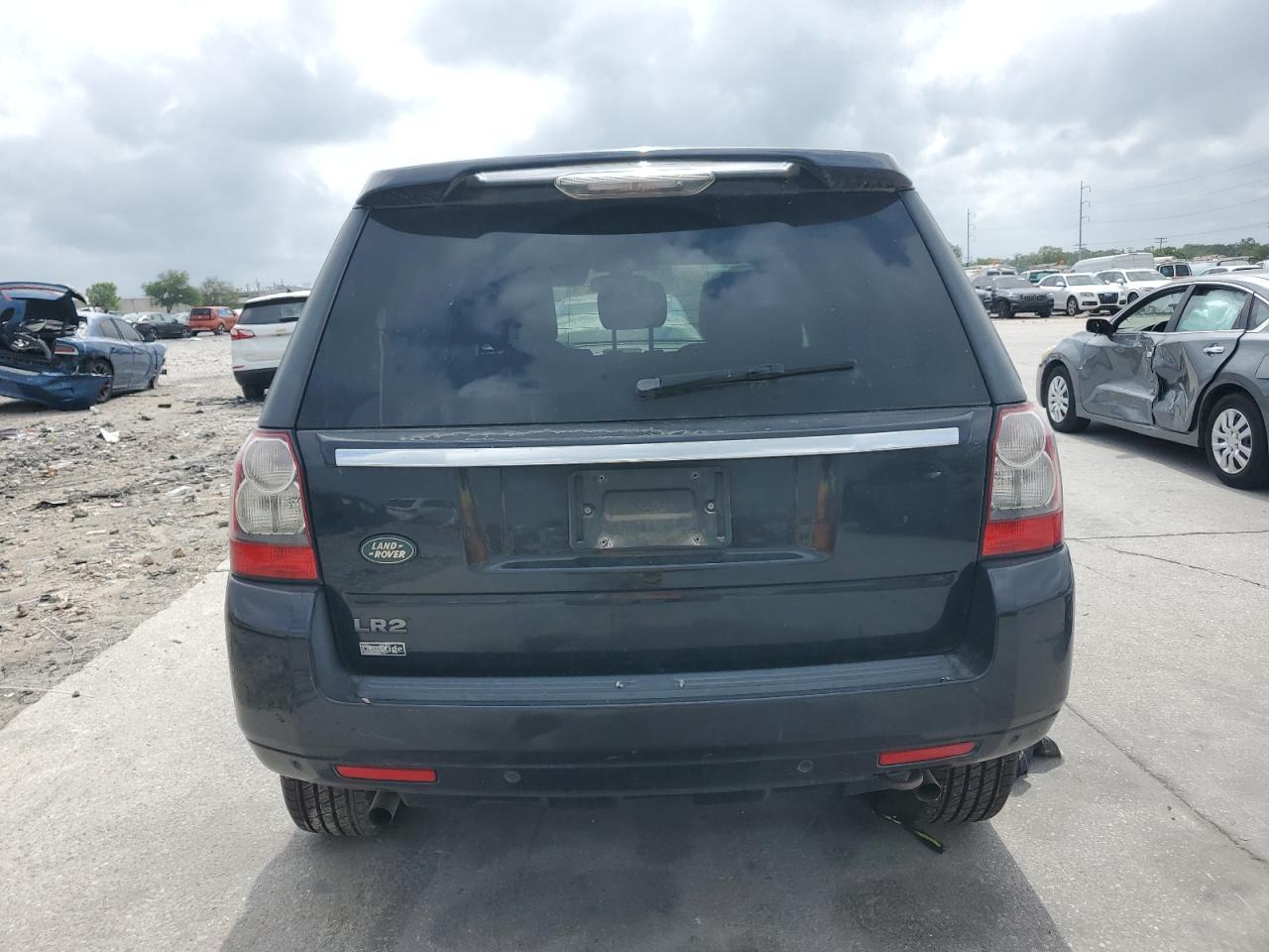 2011 Land Rover Lr2 Hse - Image 6