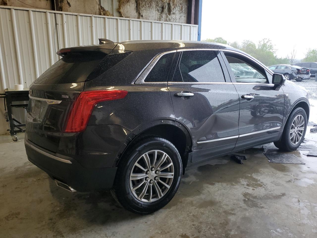 2018 Cadillac Xt5 Luxury - Image 3