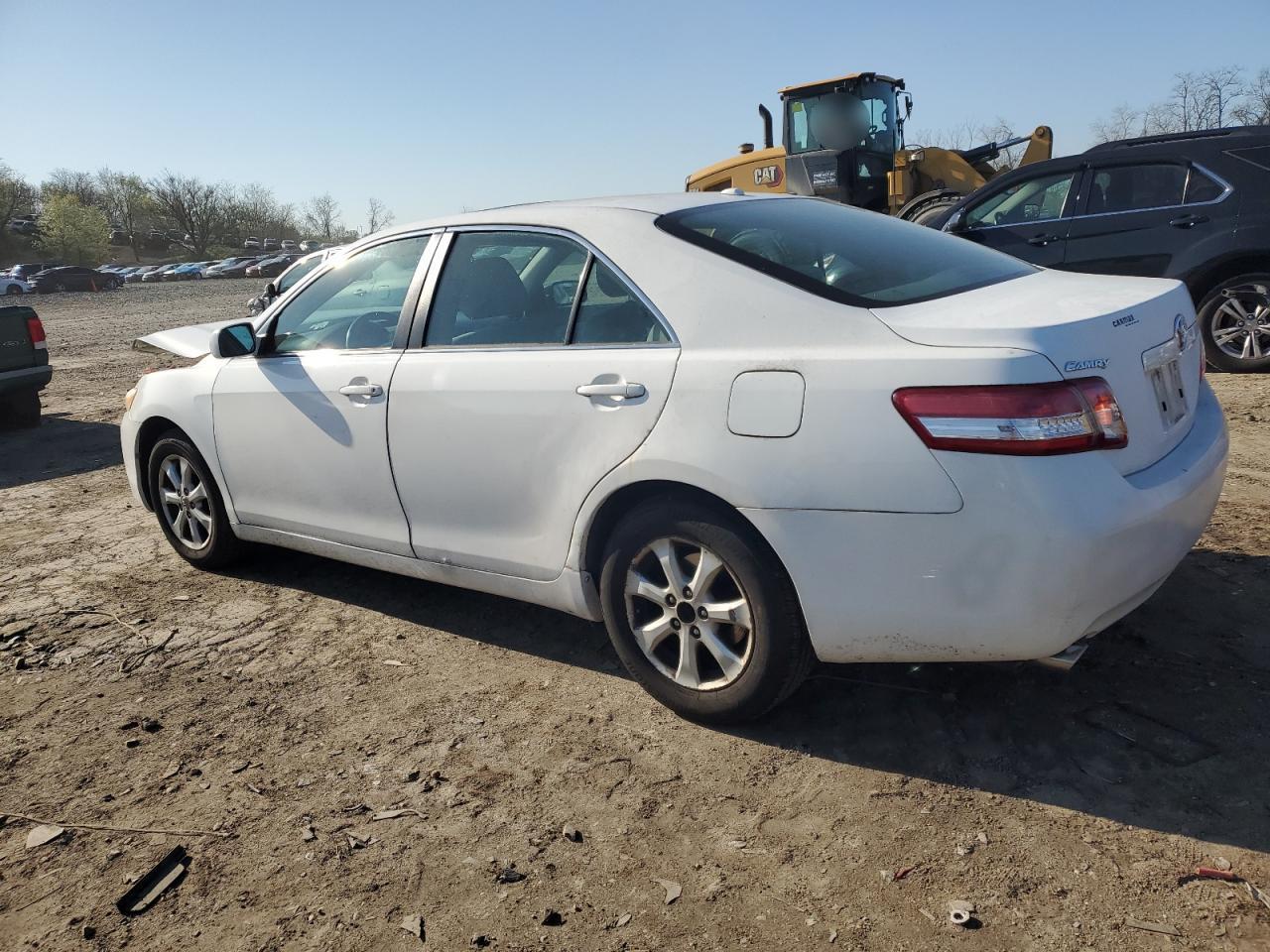 2010 Toyota Camry Se - Image 2
